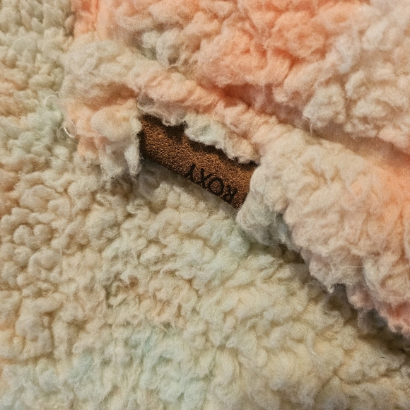 Roxy Fleece 1/4 Zip Pullover - Picture 6 of 8